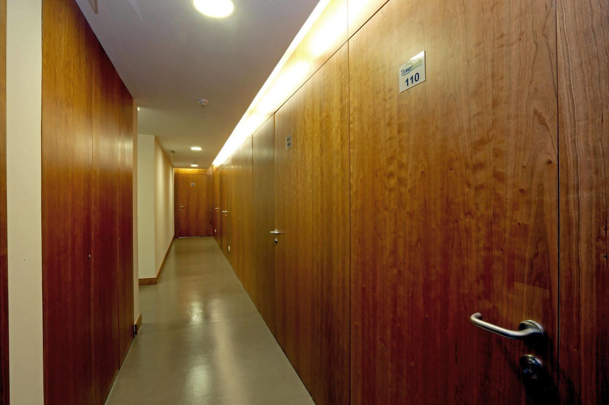 Room & Go By Lince Ponta Delgada  Luaran gambar